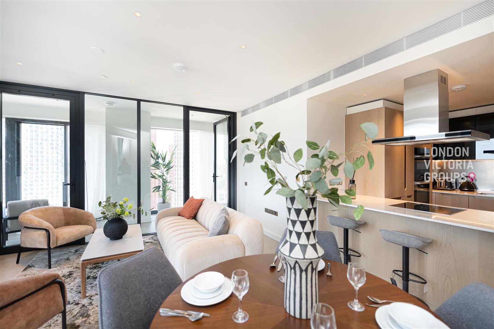 2 bed property in 1 Nine Elms Lane, London